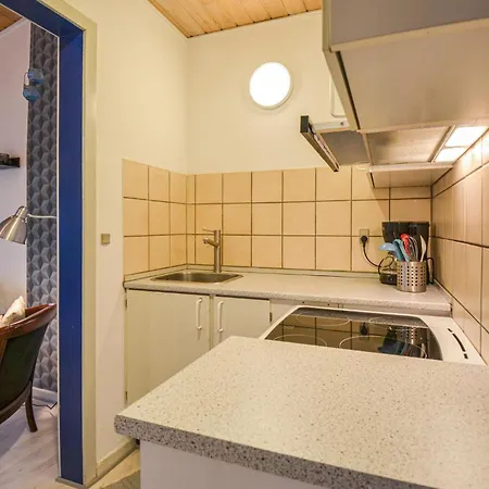 Beautiful In With Kitchen Apartment